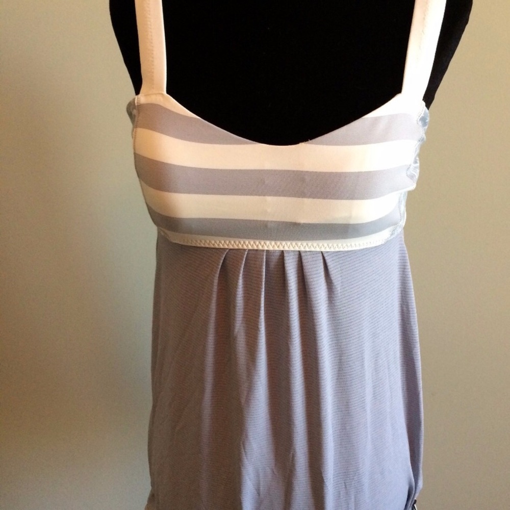 Lululemon tank top 💕🍋🎾